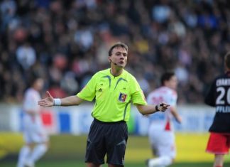 L’ancien arbitre international Stéphane Moulin est mort à 57 ans L'ancien arbitre international Stéphane Moulin est mort à 57 ans