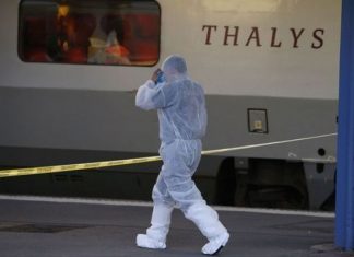 Le procès de l’attentat avorté du Thalys Amsterdam-Paris, en août 2015, s’ouvre (détail) Le procès de l'attentat avorté du Thalys Amsterdam-Paris, en août 2015, s'ouvre (détail)