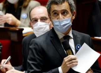 Le projet de loi finalisé contre l’islamisme transmis aux présidents du Sénat et de l’Assemblée (détail) Le projet de loi finalisé contre l'islamisme transmis aux présidents du Sénat et de l'Assemblée (détail)