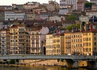 L’encadrement des loyers étendu à quatre métropoles et en Ile-de-France (détail) L'encadrement des loyers étendu à quatre métropoles et en Ile-de-France (détail)