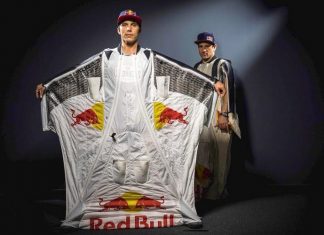 «L’homme volant» Vince Reffet décède dans un accident à l’entraînement (détail) «L’homme volant» Vince Reffet décède dans un accident à l’entraînement (détail)