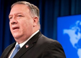 Macron reçoit Mike Pompeo ce lundi matin (détail) Macron reçoit Mike Pompeo ce lundi matin (détail)