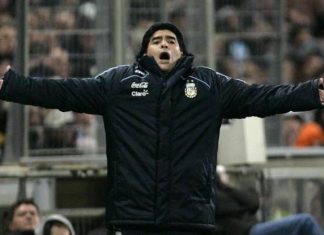 Mort de Diego Maradona EN DIRECT : hommage ce soir en Ligue des champions Mort de Diego Maradona EN DIRECT : hommage ce soir en Ligue des champions