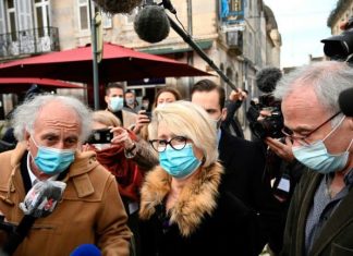 Procès Daval en direct : Jonathann Daval « s’est moqué de nous », dénonce Jean-Pierre Fouillot Procès Daval en direct : Jonathann Daval "s'est moqué de nous", dénonce Jean-Pierre Fouillot