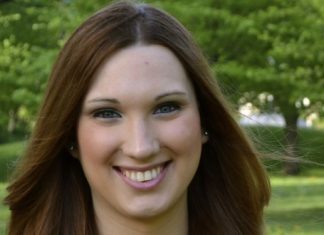 Sarah McBride, première sénatrice transgenre des Etats-Unis (détail) Sarah McBride, première sénatrice transgenre des Etats-Unis (détail)