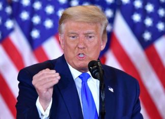 Elections américaines 2020 en direct : Le responsable du service en charge des crimes électoraux démissionne Elections américaines 2020 en direct : Le responsable du service en charge des crimes électoraux démissionne