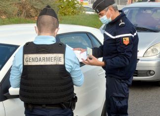 Couvre-feu, nouvelles attestations, déplacements… le point sur les restrictions à partir du 15 décembre Couvre-feu, nouvelles attestations, déplacements… le point sur les restrictions à partir du 15 décembre