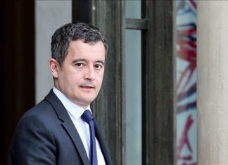 Darmanin annonce une vaste opération anti-« séparatisme » contre 76 mosquées (détail) Darmanin annonce une vaste opération anti-"séparatisme" contre 76 mosquées (détail)