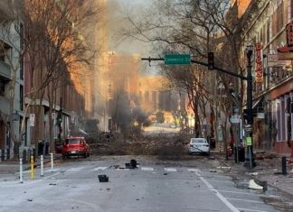 Explosion à Nashville : un scénario qui intrigue les enquêteurs (détail) Explosion à Nashville : un scénario qui intrigue les enquêteurs (détail)