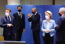 L’Union européenne sauve son plan de relance et trouve un accord sur le climat (détail) L'Union européenne sauve son plan de relance et trouve un accord sur le climat (détail)