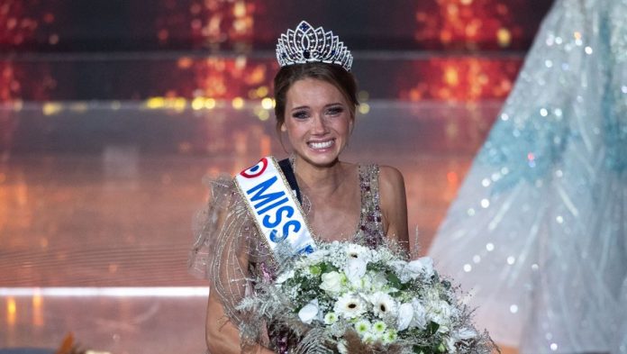 Miss France 2021: Qui est Amandine Petit, où va vivre pendant son règne ?