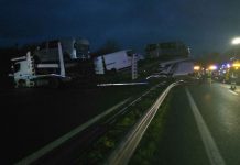 Quatre blessés dans un carambolage à Lamballe, la RN 12 fermée pendant deux heures (détail) Quatre blessés dans un carambolage à Lamballe, la RN 12 fermée pendant deux heures (détail)
