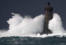 Tempête Bella: 10 départements en vigilance orange (détail) Tempête Bella: 10 départements en vigilance orange (détail)