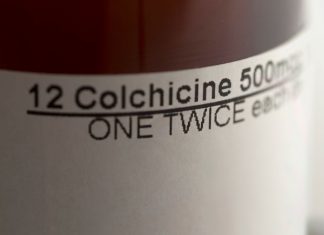 Ce que l’on sait sur la colchicine : ce médicament qui réduirait le risque de complications ? Ce que l'on sait sur la colchicine : ce médicament qui réduirait le risque de complications ?