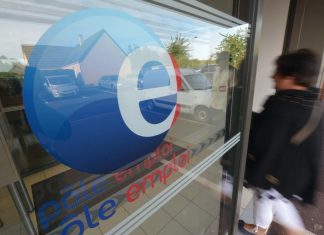 Conseillère Pôle emploi tuée par balle : le suspect soupçonné d’avoir tué une 3e personne Conseillère Pôle emploi tuée par balle : le suspect soupçonné d'avoir tué une 3e personne