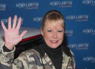 Dorothée mariée : Jacky fait une grande révélation sur l’animatrice ! (VIDEO) Dorothée mariée : Jacky fait une grande révélation sur l'animatrice ! (VIDEO)