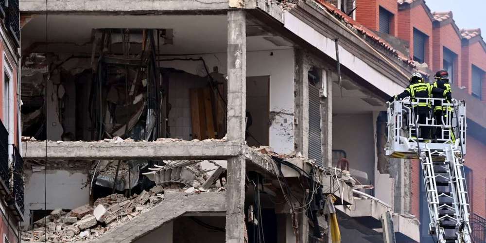 Forte explosion dans un immeuble du centre de Madrid : 