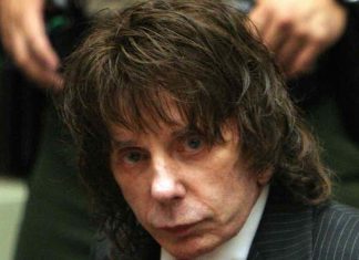 Le producteur américain Phil Spector est mort à l’âgé de 81 ans Le producteur américain Phil Spector est mort à l'âgé de 81 ans