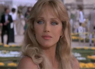 Mort brutale de Tanya Roberts à l’âge de 65 ans Mort brutale de Tanya Roberts à l'âge de 65 ans