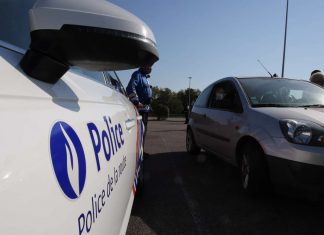 Belgique : Deux enfants meurent lors d’une course-poursuite entre deux conducteurs (détail) Belgique : Deux enfants meurent lors d’une course-poursuite entre deux conducteurs (détail)