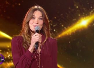 Carla Bruni : cette célèbre actrice qui est la marraine de son fils Aurélien (VIDEO) Carla Bruni : cette célèbre actrice qui est la marraine de son fils Aurélien (VIDEO)
