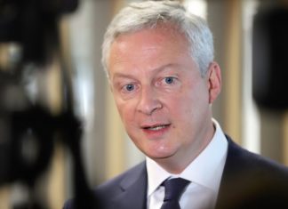Coronavirus France en direct : Le confinement doit être la « toute dernière option », dit Bruno Le Maire Coronavirus France en direct : Le confinement doit être la "toute dernière option", dit Bruno Le Maire