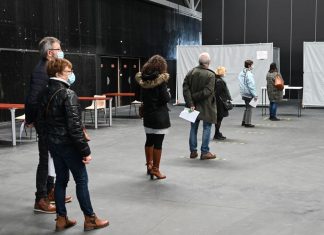 Coronavirus France en direct : Nouvelles restrictions à Dunkerque? Coronavirus France en direct : Nouvelles restrictions à Dunkerque?