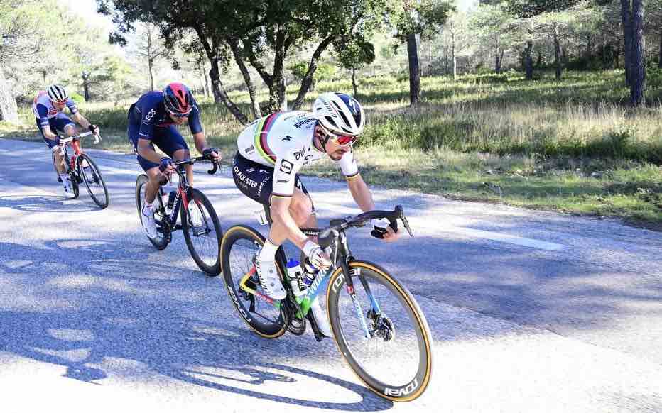 Cyclisme : grosse frayeur pour Alaphilippe au Tour de la Provence (détail)