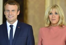 Emmanuel Macron enfant aux côtés de Brigitte Macron et son ex-mari : cette photo troublante qui fait polémique Emmanuel Macron enfant aux côtés de Brigitte Macron et son ex-mari : cette photo troublante qui fait polémique