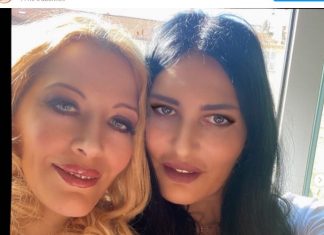 Loana droguée par son agent et amie Sylvie Ortega ? Elle brise enfin le silence de manière CASH ! (détail) Loana droguée par son agent et amie Sylvie Ortega ? Elle brise enfin le silence de manière CASH ! (détail)