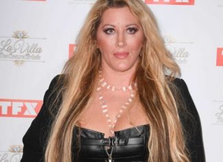 Loana métamorphosée : elle dévoile sa transformation « radicale et sublime » (Photo) Loana métamorphosée : elle dévoile sa transformation "radicale et sublime" (Photo)