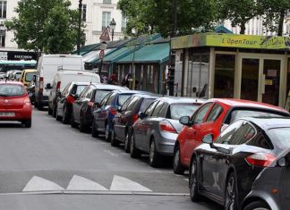 Marseille : 8 600 euros de PV de stationnement pour une sexagénaire titulaire d’une carte d’invalidité, la saisie de ses meubles prévue aujourd’hui (détail) Marseille : 8 600 euros de PV de stationnement pour une sexagénaire titulaire d'une carte d'invalidité, la saisie de ses meubles prévue aujourd'hui (détail)