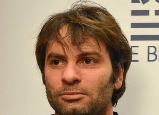 Mort de Christophe Dominici : pourquoi son père Janot ne veut pas prononcer le mot « suicide » (détail) Mort de Christophe Dominici : pourquoi son père Janot ne veut pas prononcer le mot "suicide" (détail)