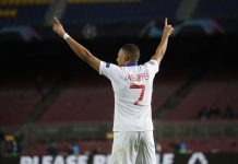 PSG: « Vous êtes pas contents ? Triplé ! » Quand Mbappé répondait aux critiques PSG: "Vous êtes pas contents ? Triplé !" Quand Mbappé répondait aux critiques