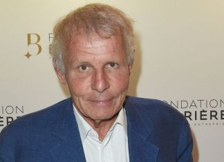 Le témoignage glaçant d’une ex-collègue de Patrick Poivre d’Arvor chez TF1 : « J’avais peur, je rasais les couloirs » (détail) Le témoignage glaçant d'une ex-collègue de Patrick Poivre d'Arvor chez TF1 : "J'avais peur, je rasais les couloirs" (détail)