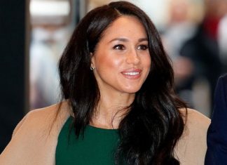 Meghan accusée de harcèlement: Buckingham réagit (détail) Meghan accusée de harcèlement: Buckingham réagit (détail)