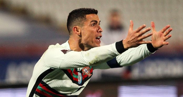 50kg de DROGUE dans des sachets Cristiano Ronaldo ! (détail)