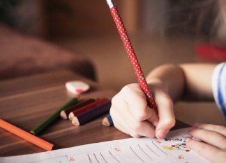 École à la maison : les serveurs de l’ENT saturent ce mardi matin (détail) École à la maison : les serveurs de l’ENT saturent ce mardi matin (détail)