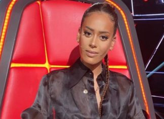 The Voice 2021 – Amel Bent, son discours juste et émouvant sur les femmes (détail) The Voice 2021 – Amel Bent, son discours juste et émouvant sur les femmes (détail)