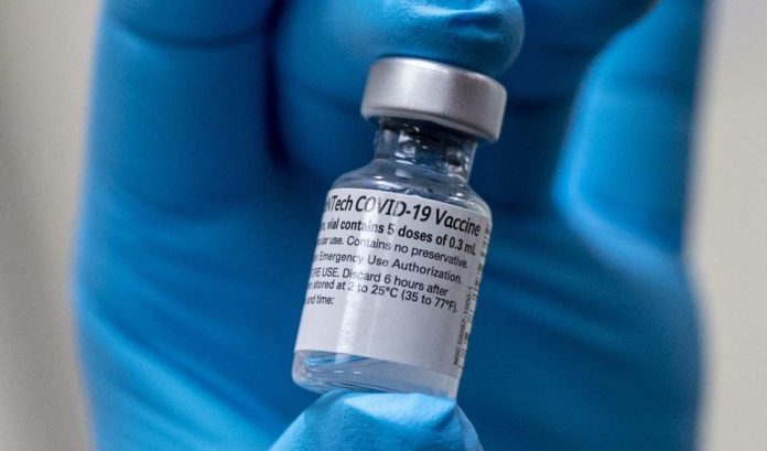 Un nouvel effet secondaire inquiétant des vaccins Pfizer et Moderna ? (détail)