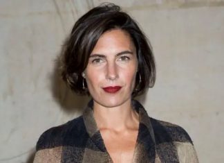 Alessandra Sublet part vivre loin de sa fille et son fils : « Là, j’ai besoin d’être seule » Alessandra Sublet part vivre loin de sa fille et son fils : "Là, j'ai besoin d'être seule"