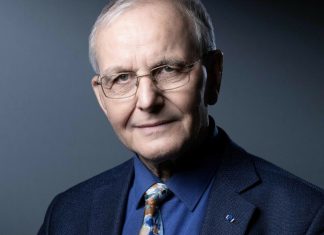 Axel Kahn atteint d’un cancer : pourquoi il a décidé de lever le voile sur sa maladie (VIDEO) Axel Kahn atteint d'un cancer : pourquoi il a décidé de lever le voile sur sa maladie (VIDEO)