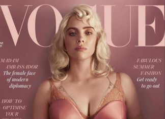 Billie Eilish se dévoile en lingerie, corset et porte jarretelles en couverture du Vogue UK (PHOTO) Billie Eilish se dévoile en lingerie, corset et porte jarretelles en couverture du Vogue UK (PHOTO)
