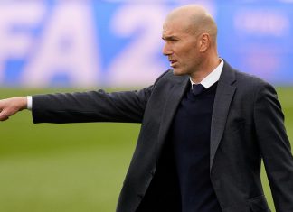 Communiqué Officiel: Zinedine Zidane quitte le Real Madrid ! Communiqué Officiel: Zinedine Zidane quitte le Real Madrid !