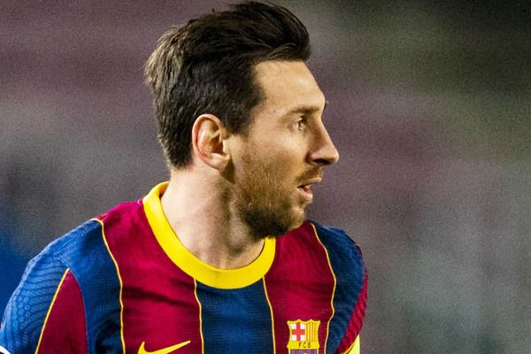 Surprise, Lionel Messi va donc vraiment signer au PSG ! (détail)