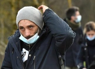 Cédric Jubillar démasqué ? Cette découverte dans son téléphone sème le doute (détail) Cédric Jubillar démasqué ? Cette découverte dans son téléphone sème le doute (détail)