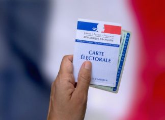 Elections régionales et départementales en direct : Taux de participation à midi, 12,22%, contre 16,27% en 2015 Elections régionales et départementales en direct : Taux de participation à midi, 12,22%, contre 16,27% en 2015