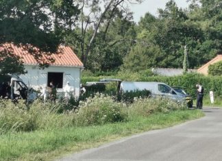 Vendée. Un couple de retraités morts dans un pavillon, le fils interpellé sur les lieux (détail) Vendée. Un couple de retraités morts dans un pavillon, le fils interpellé sur les lieux (détail)