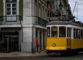 Variant Delta : le Portugal rétablit le couvre-feu dans 45 communes dont Lisbonne Variant Delta : le Portugal rétablit le couvre-feu dans 45 communes dont Lisbonne