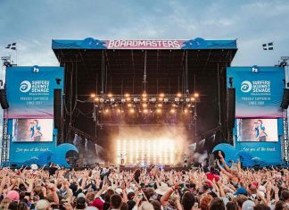 Covid-19 : 5.000 contaminés après un festival en Angleterre Covid-19 : 5.000 contaminés après un festival en Angleterre